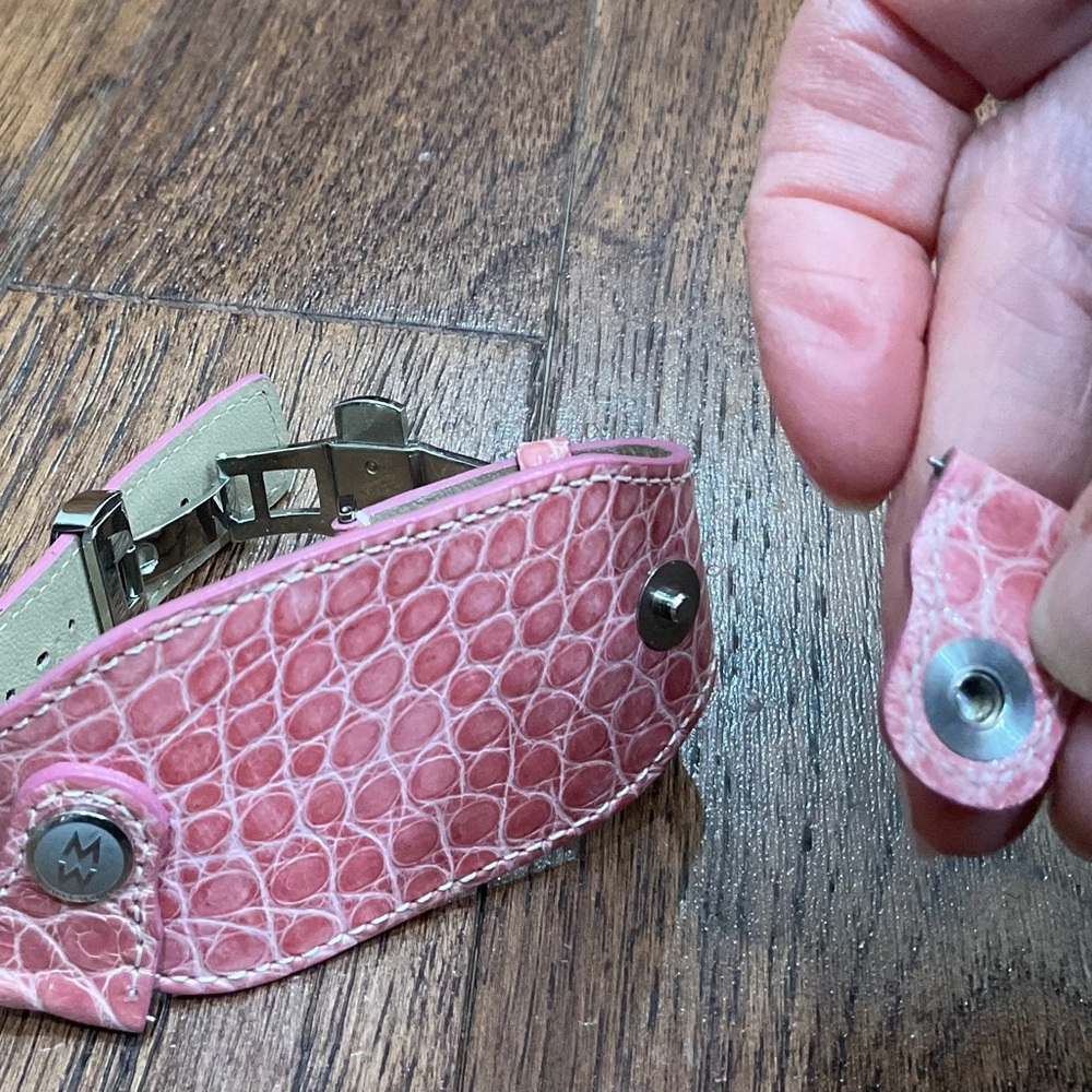 Authentic MICHELE Deco 18mm Watch Alligator Cuff Band in Pink. rare! - Picture 11 of 15